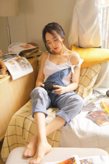 年轻女教师4在线观看